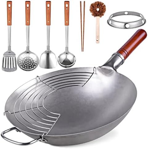 Traditional round bottom hammered wok 13.4 in