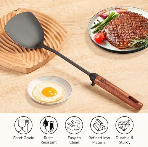 Flat bottom cast iron wok with spatula — photo 5