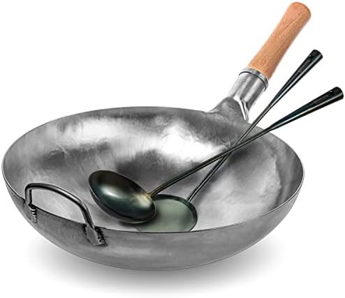 Silver round bottom wok with 17 in utensils