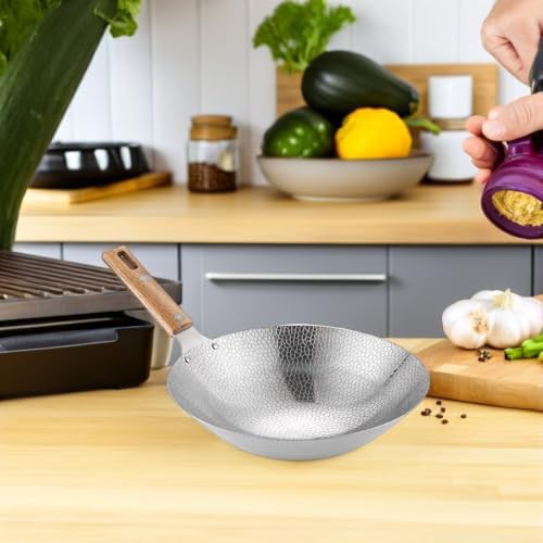 Stainless steel cooking pan with wooden handle — photo 4