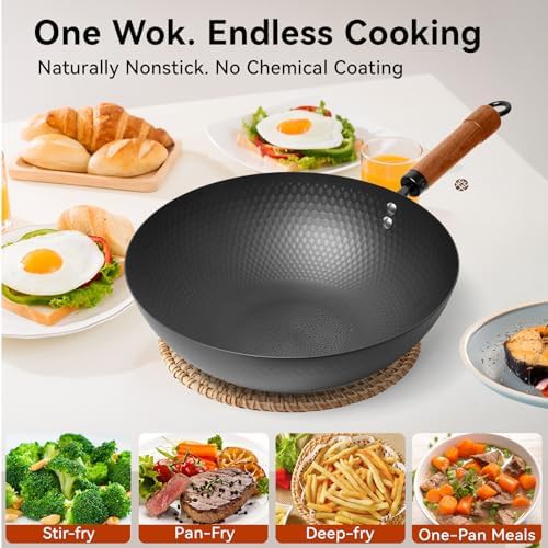 Hammered carbon steel stir fry pan with lid — photo 5