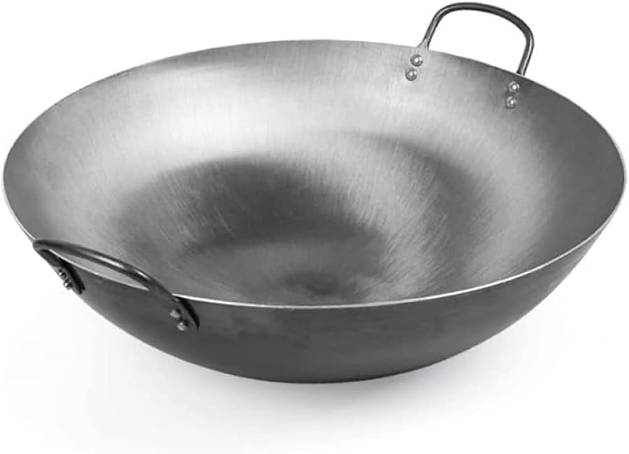 Hand hammered carbon steel Cantonese wok 55 cm